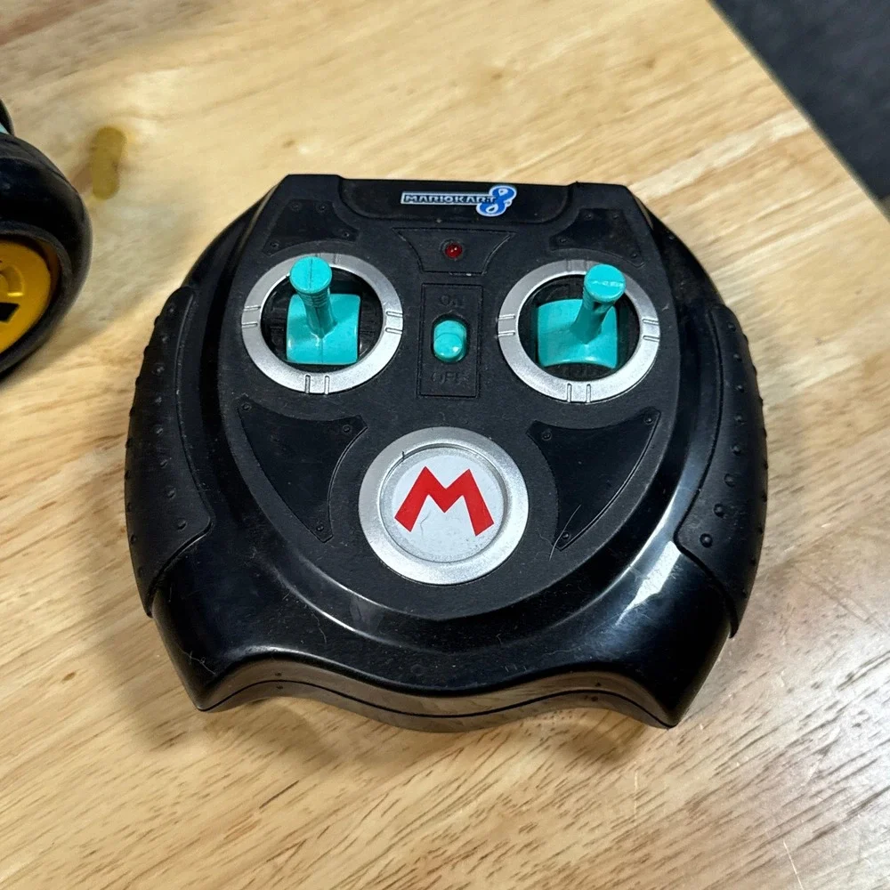Jakks Mario Kart RC Car Kids OS Red Anti-Gravity‎ Mini Racer Remote Control Toy